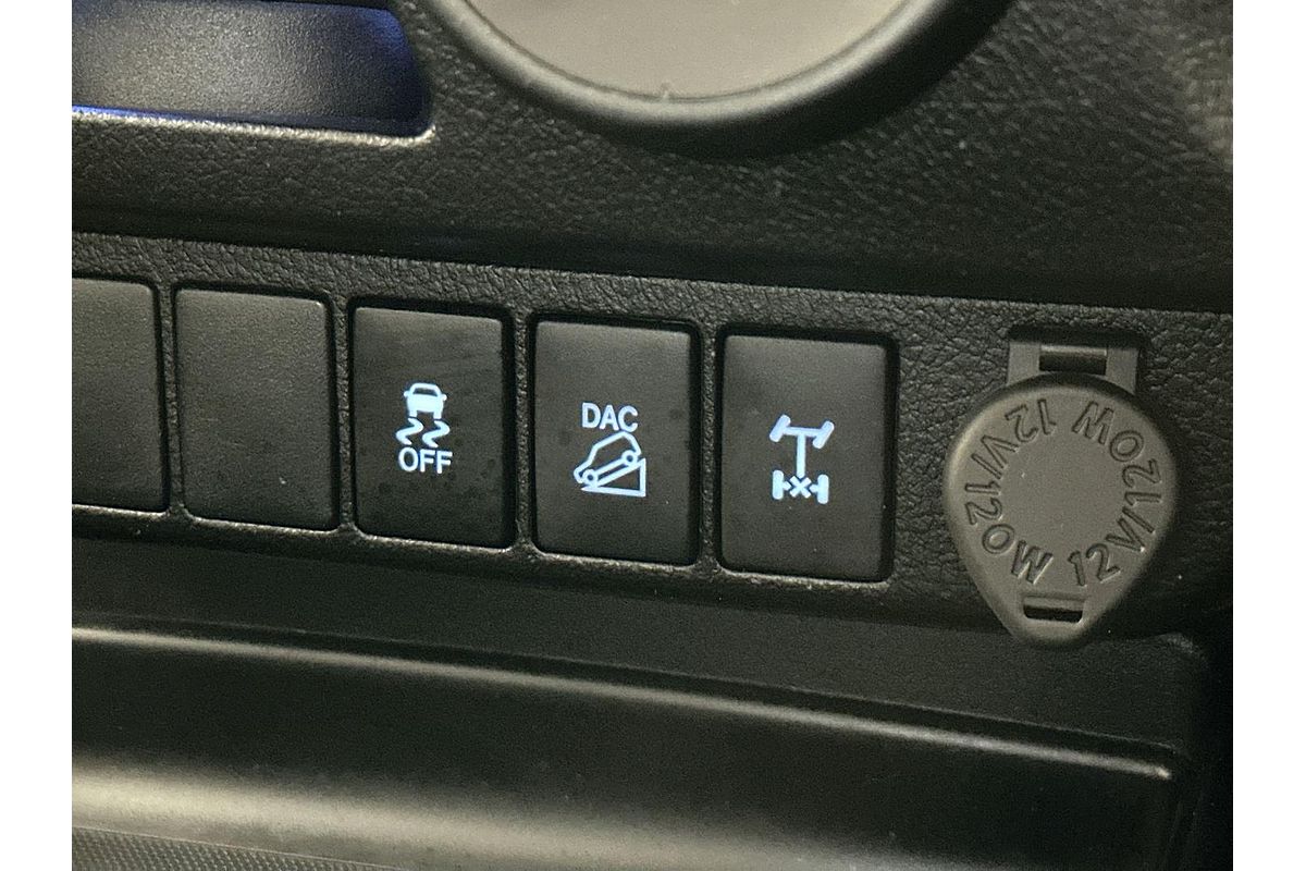 2019 Toyota Hilux SR GUN126R 4X4
