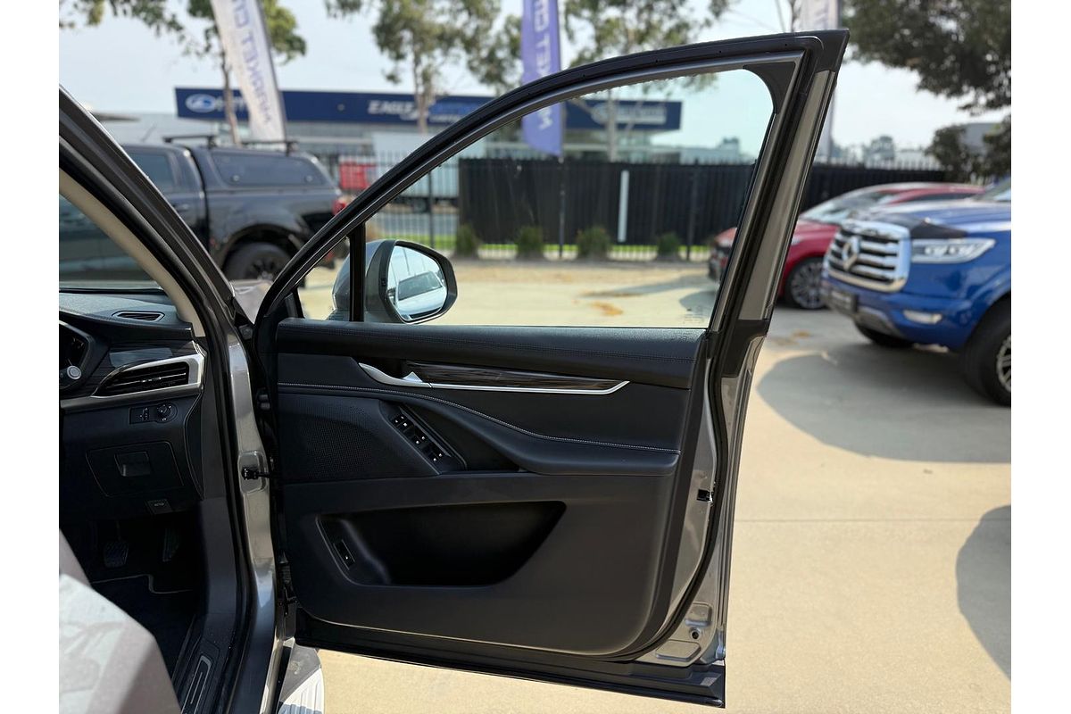 2022 LDV D90 Executive SV9A