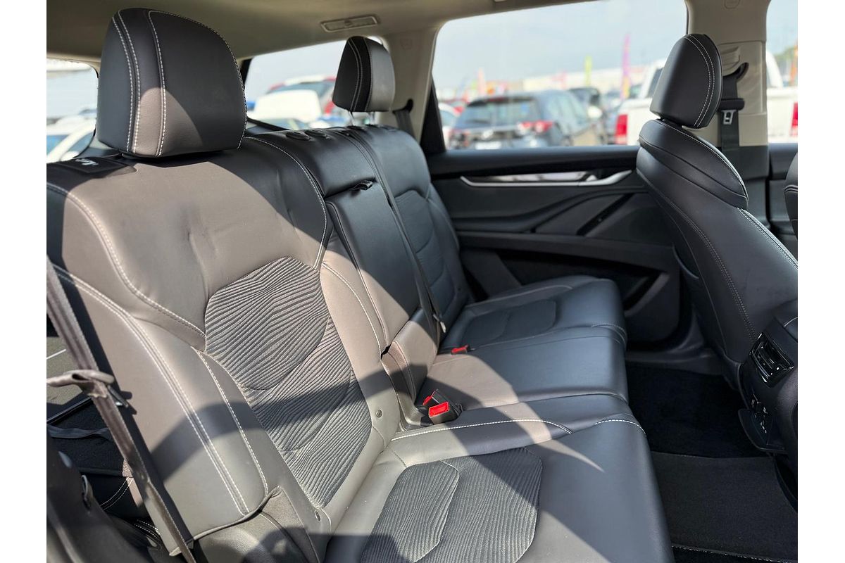 2022 LDV D90 Executive SV9A