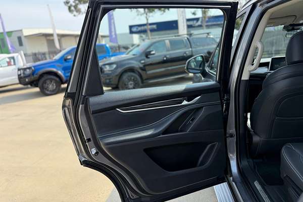 2022 LDV D90 Executive SV9A