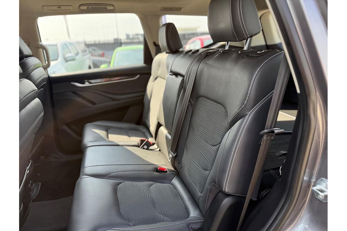 2022 LDV D90 Executive SV9A