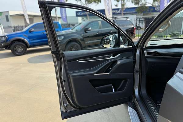 2022 LDV D90 Executive SV9A