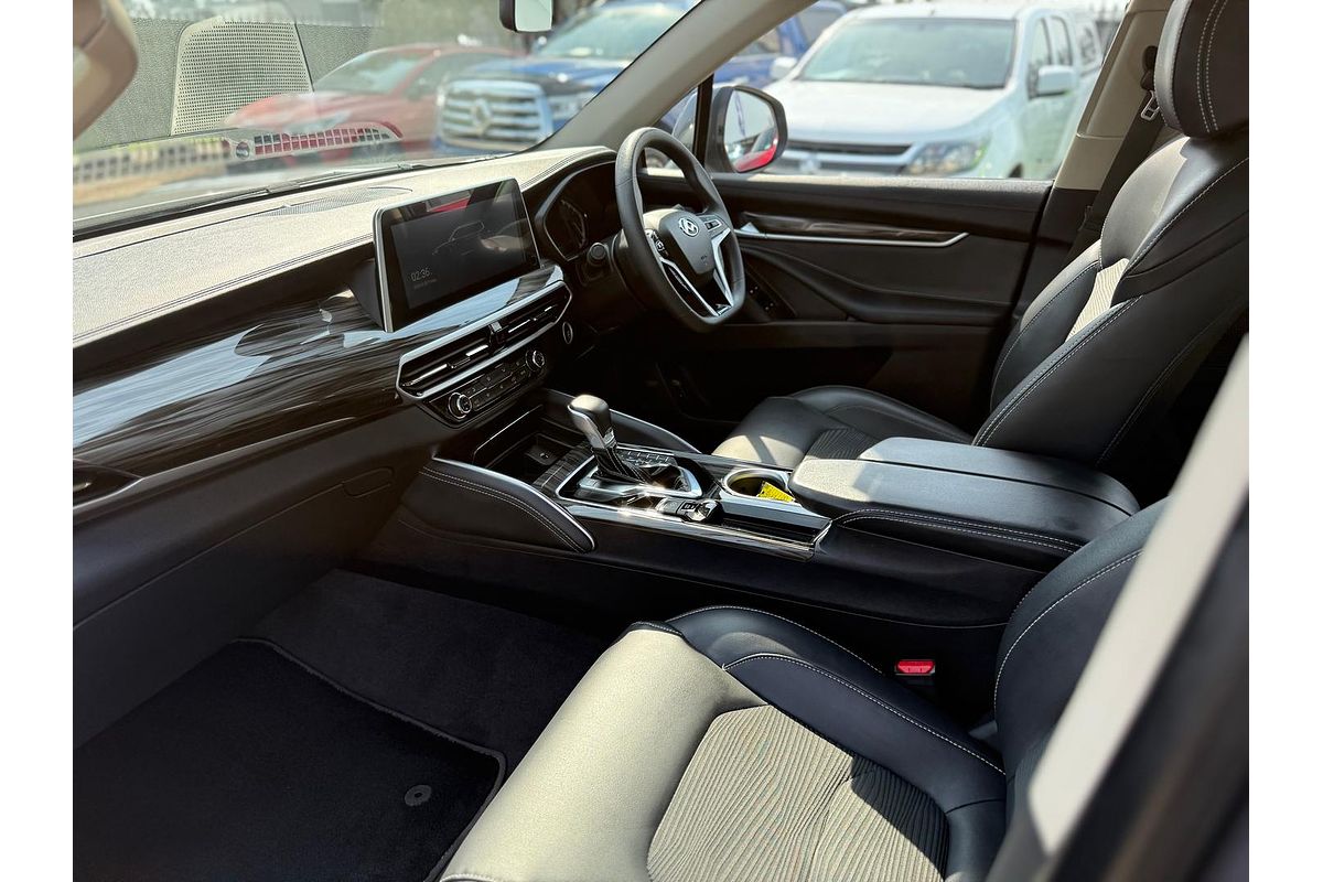 2022 LDV D90 Executive SV9A