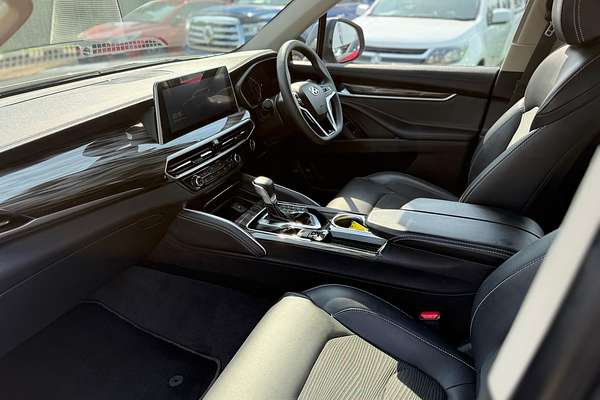 2022 LDV D90 Executive SV9A