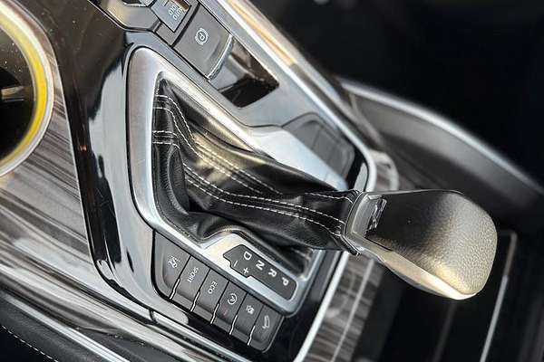 2022 LDV D90 Executive SV9A