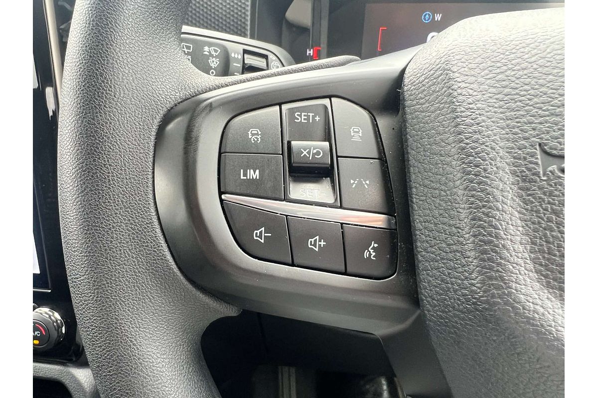 2023 Ford Everest Ambiente