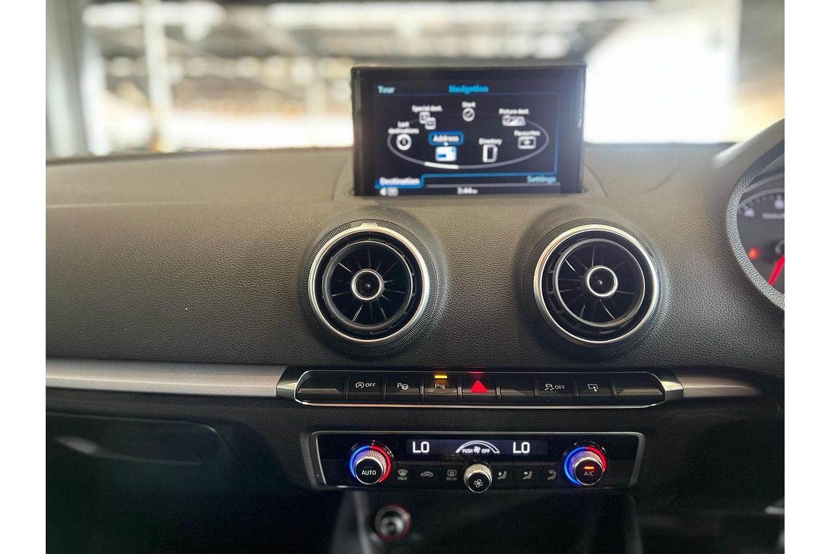 2015 Audi A3 Attraction 8V