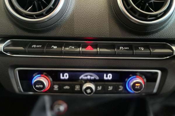 2015 Audi A3 Attraction 8V