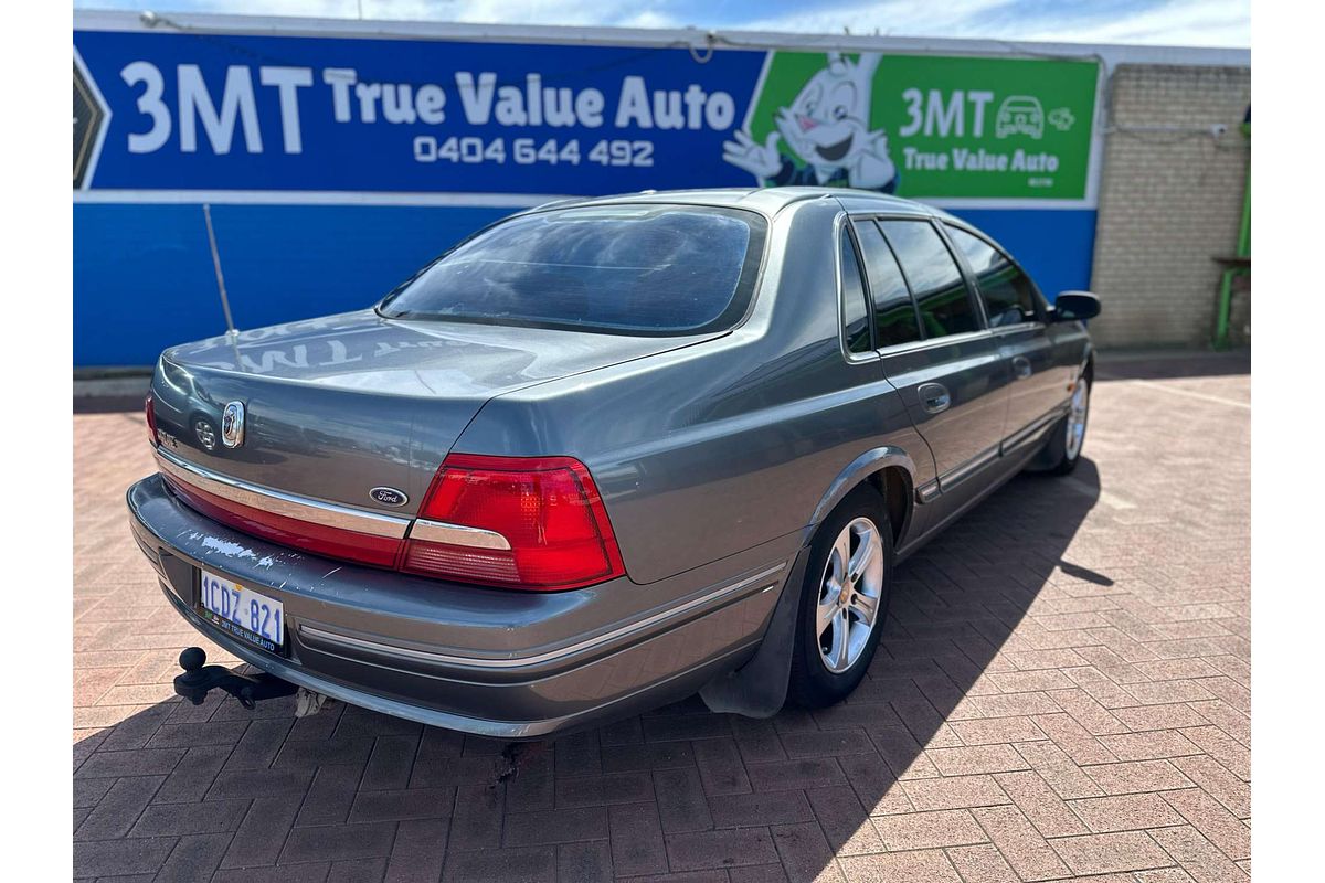 2000 Ford Fairlane Ghia AU