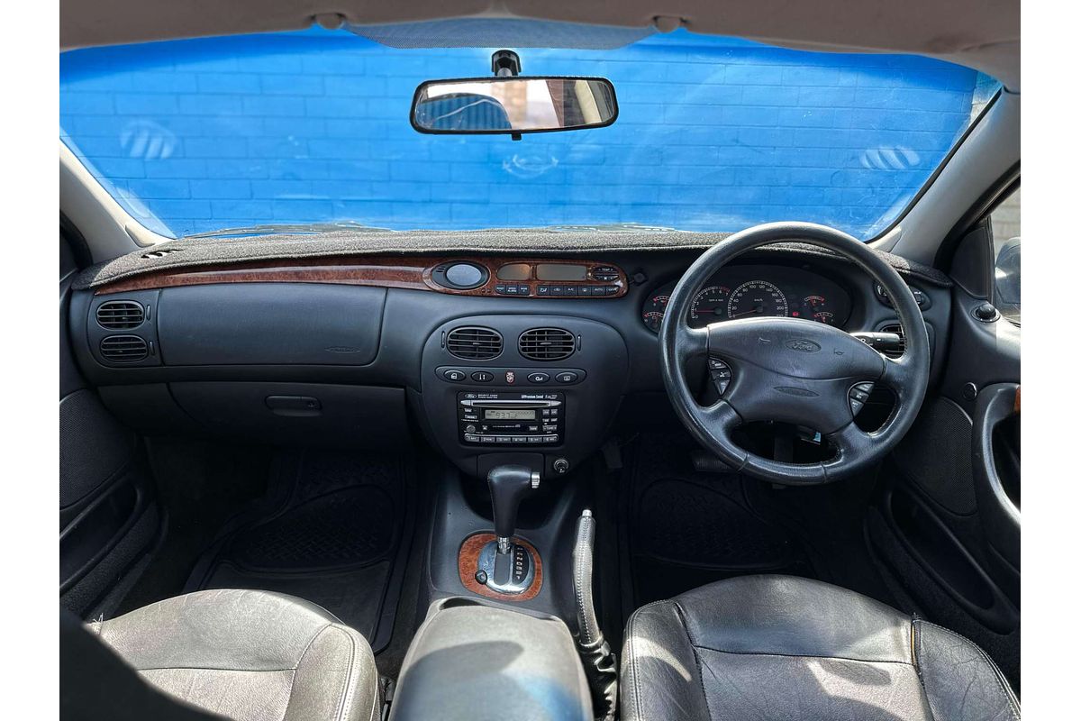 2000 Ford Fairlane Ghia AU