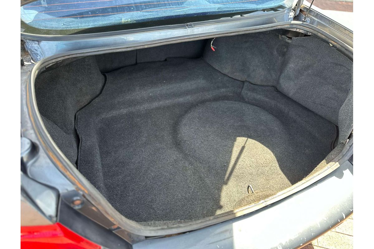 2000 Ford Fairlane Ghia AU