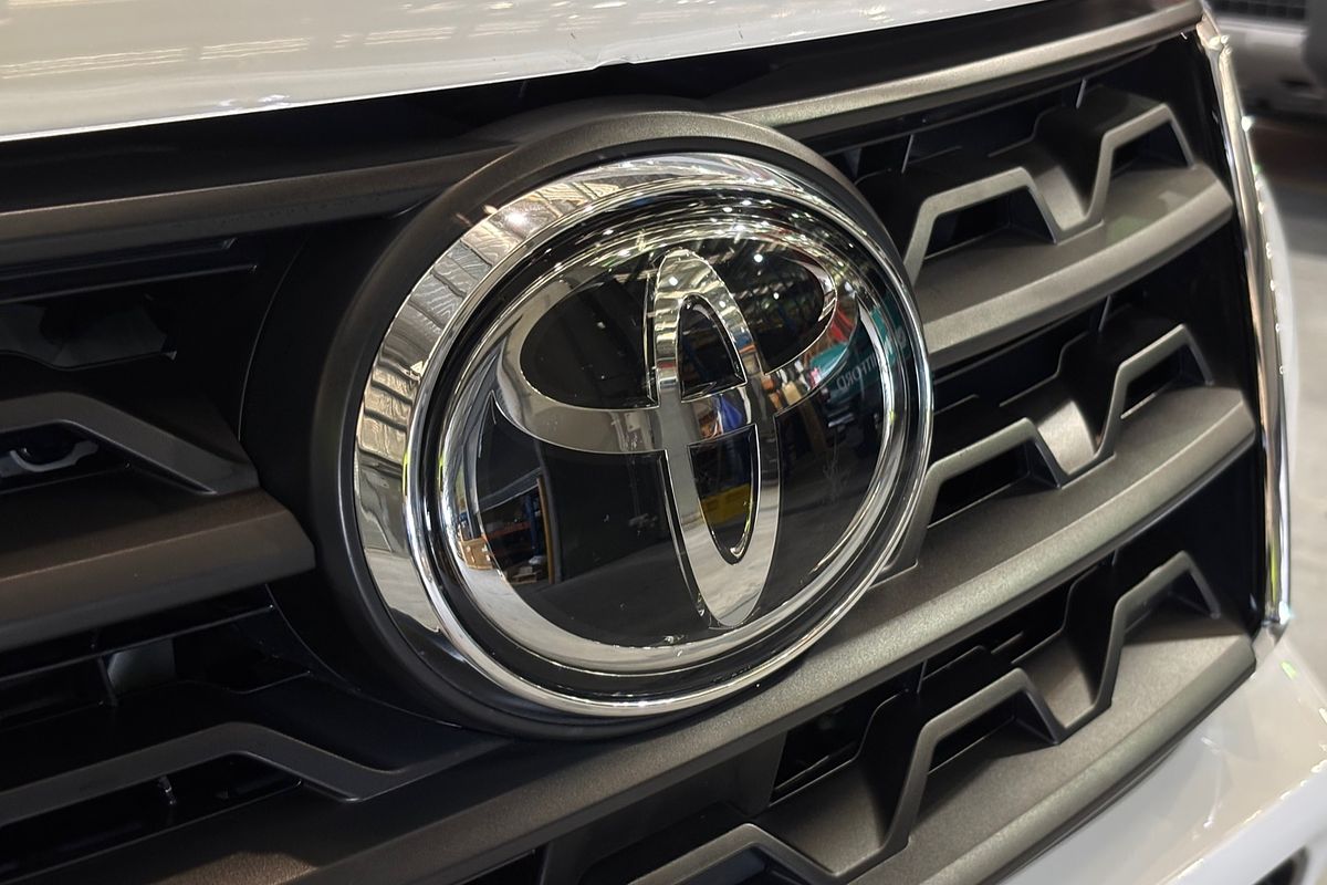 2023 Toyota Fortuner GXL GUN156R