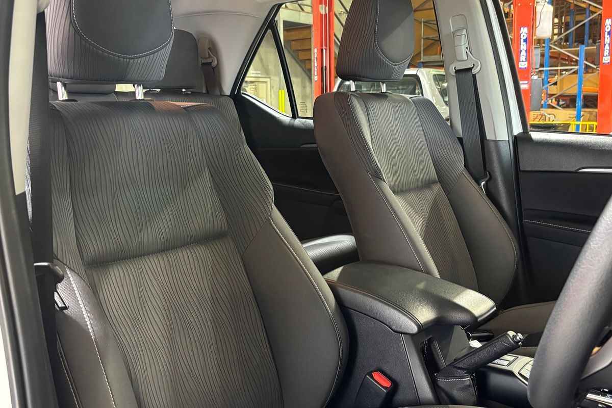 2023 Toyota Fortuner GXL GUN156R