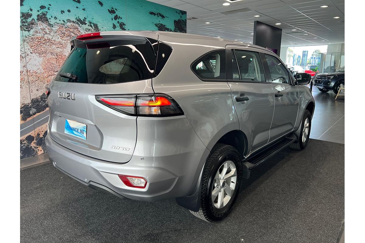 2024 Isuzu MU-X LS-M