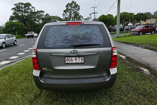 2011 Kia Grand Carnival Si VQ