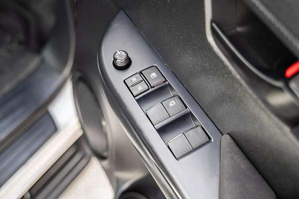 2023 Toyota Hilux SR GUN126R 4X4