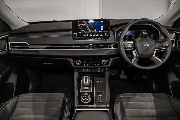 2023 Mitsubishi Outlander PHEV Aspire ZM