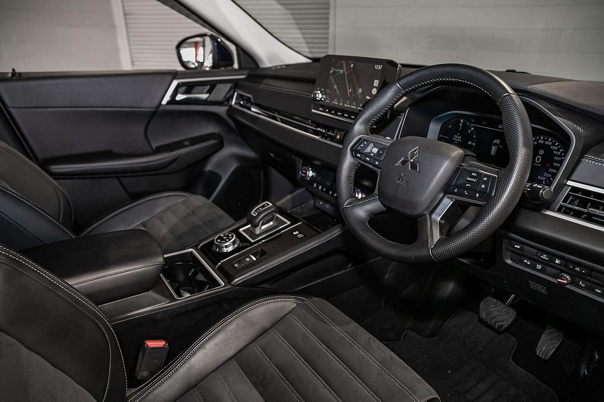 2023 Mitsubishi Outlander PHEV Aspire ZM