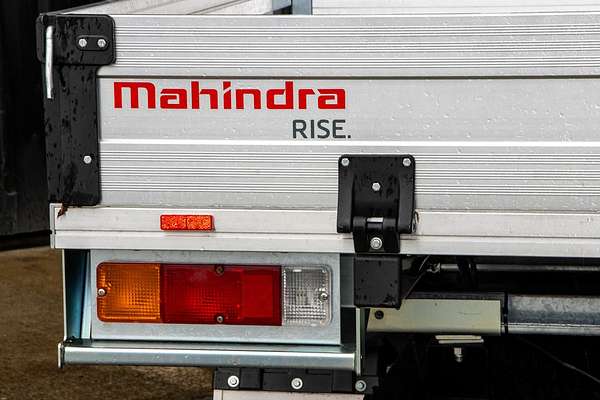 2022 Mahindra PIK-UP S11 4X4