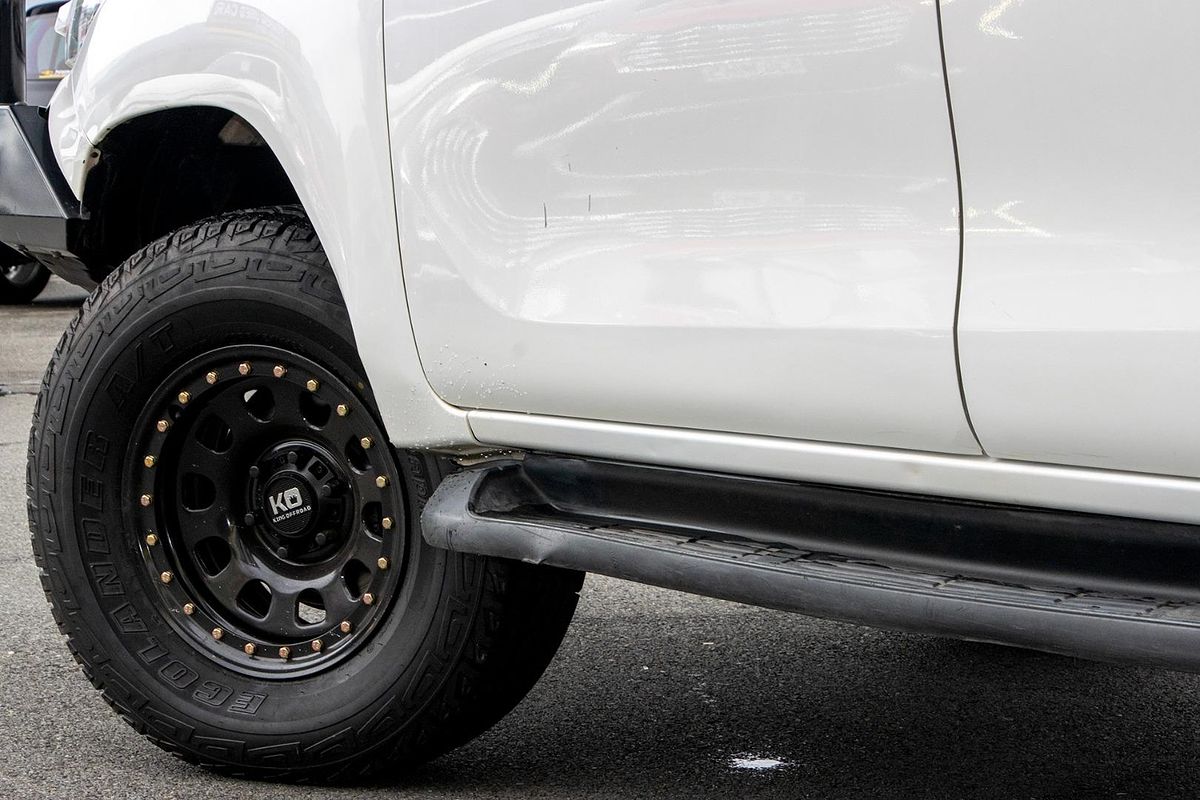 2020 Toyota Hilux SR GUN126R 4X4