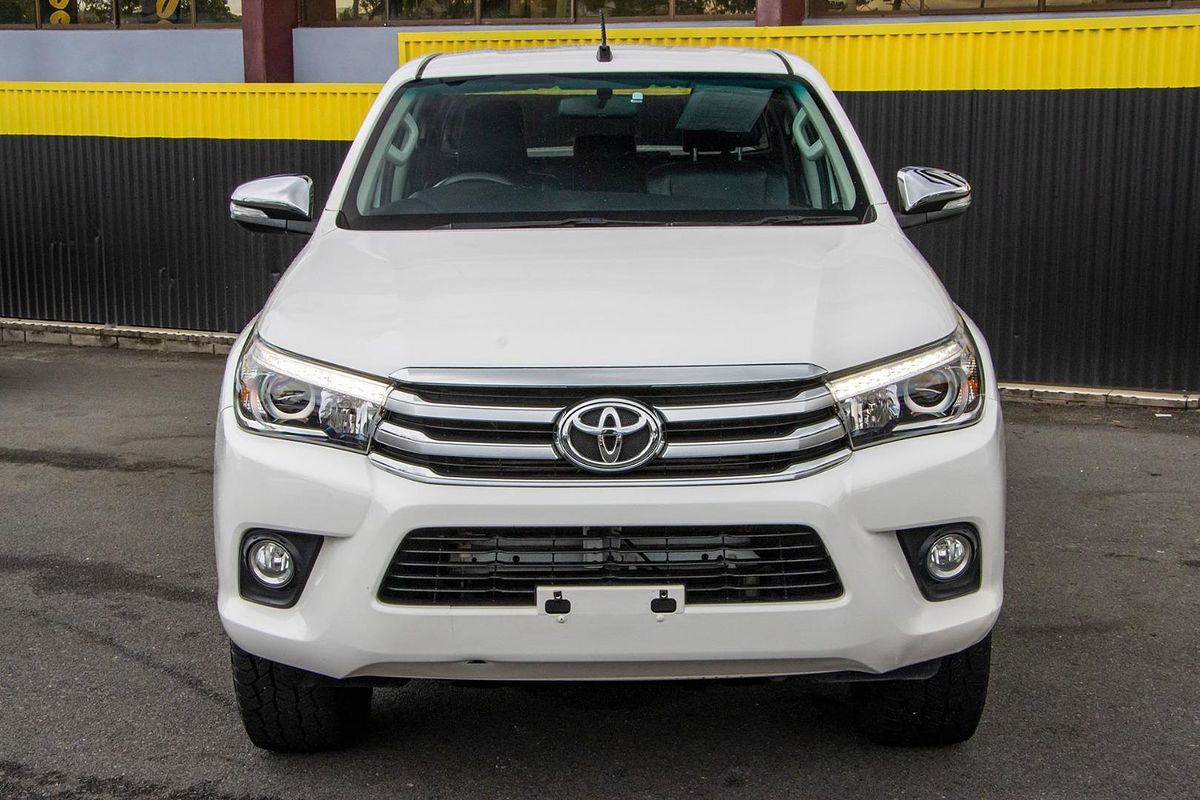 2017 Toyota Hilux SR5 GUN126R 4X4