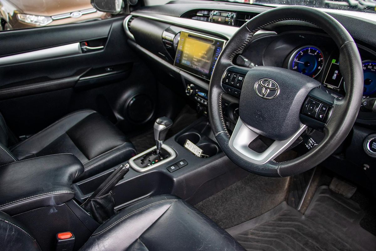 2017 Toyota Hilux SR5 GUN126R 4X4