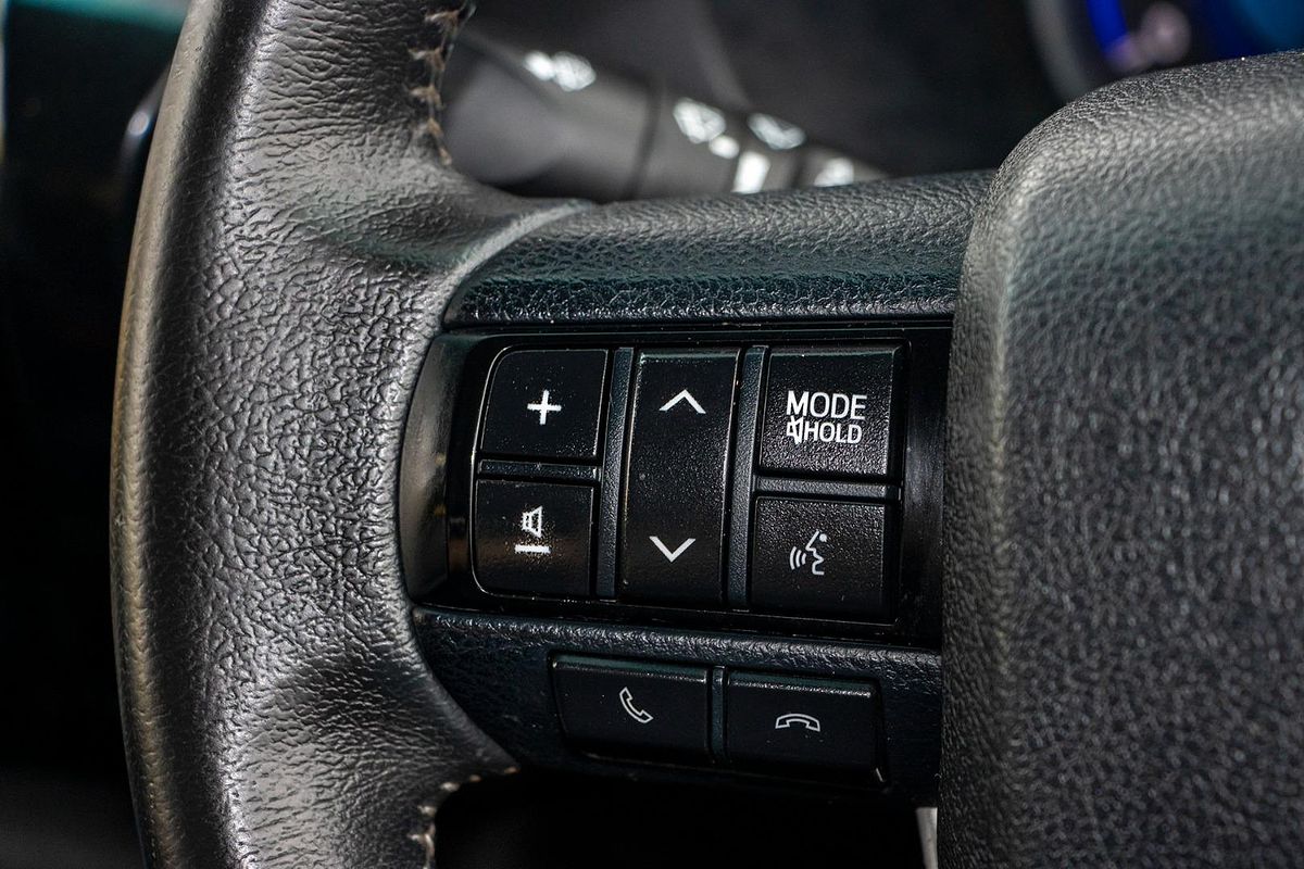 2017 Toyota Hilux SR5 GUN126R 4X4