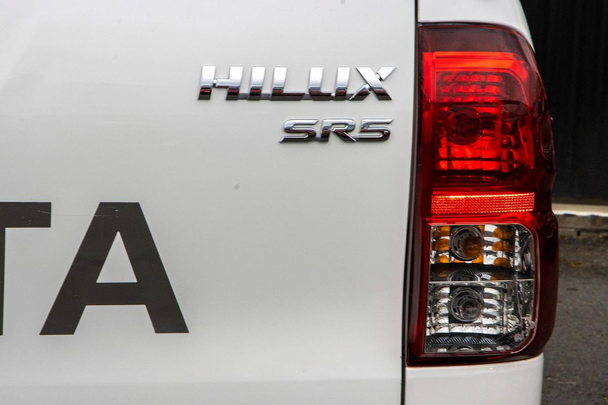 2017 Toyota Hilux SR5 GUN126R 4X4