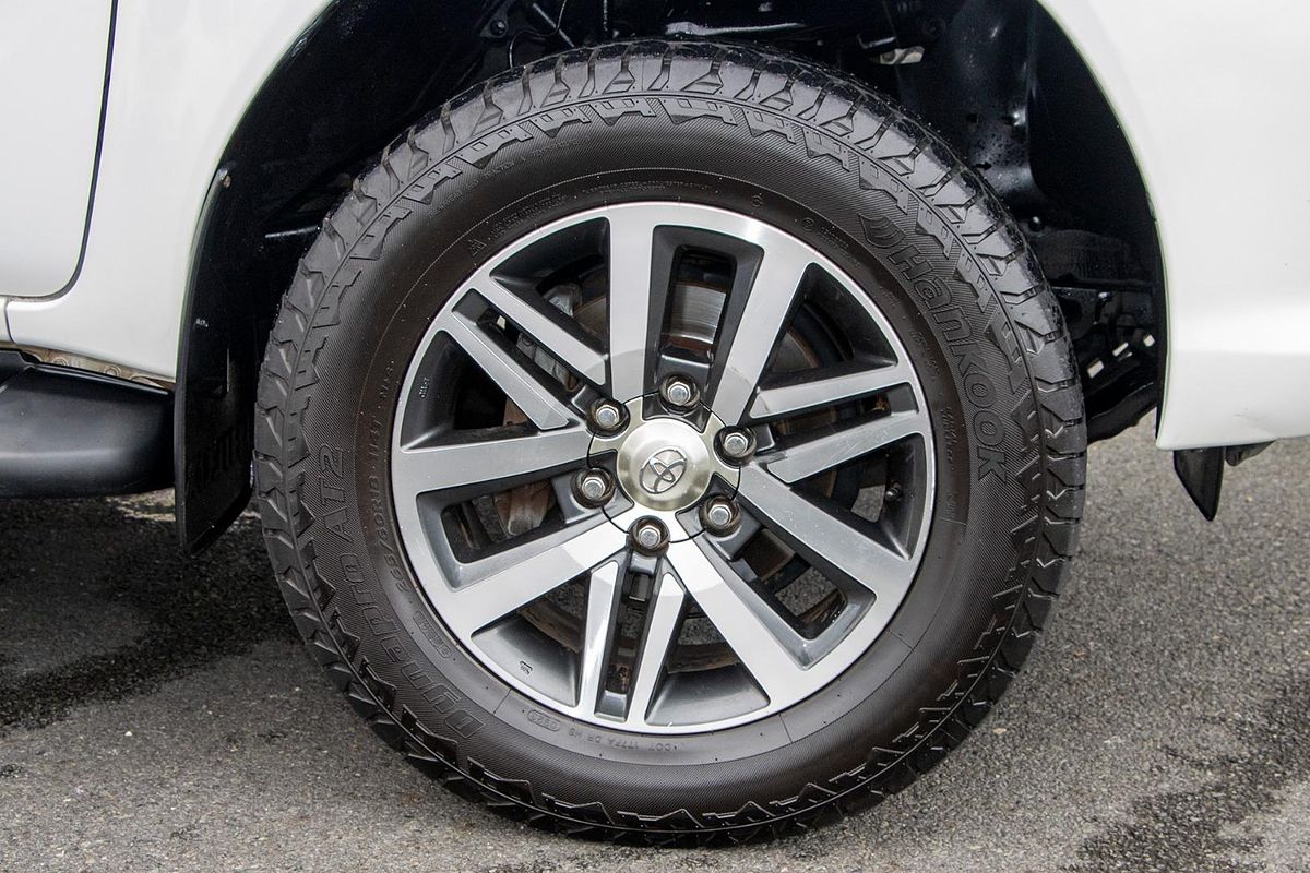 2017 Toyota Hilux SR5 GUN126R 4X4
