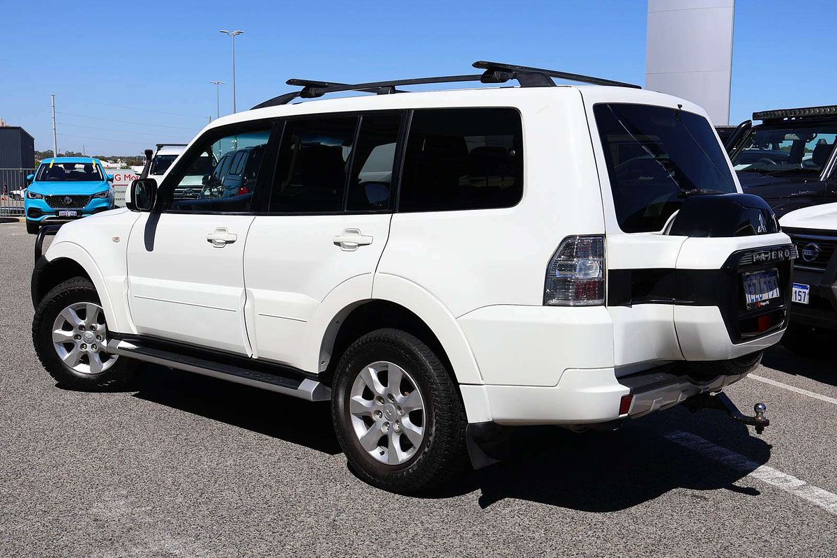 2016 Mitsubishi Pajero GLX NX