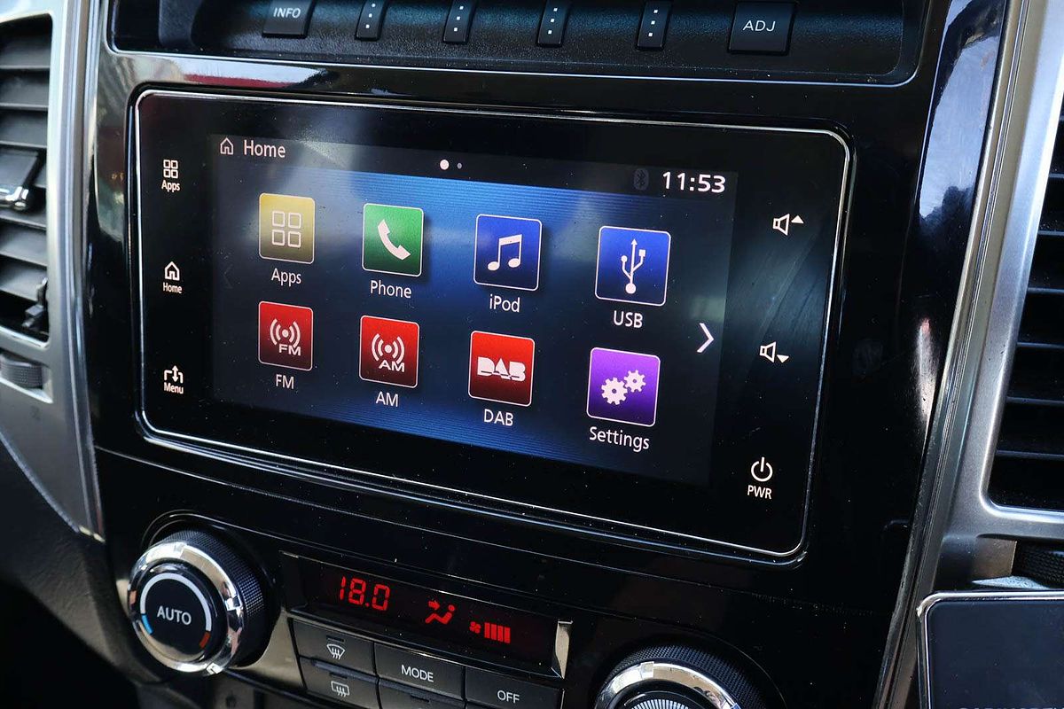 2016 Mitsubishi Pajero GLX NX