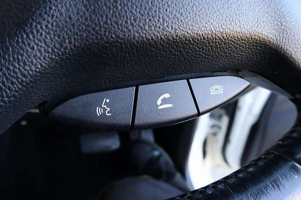 2016 Mitsubishi Pajero GLX NX