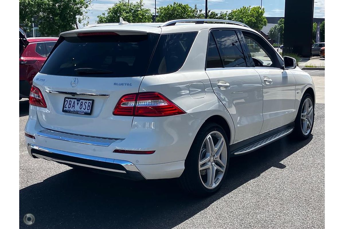 2012 Mercedes-Benz M-Class ML250 BlueTEC W166