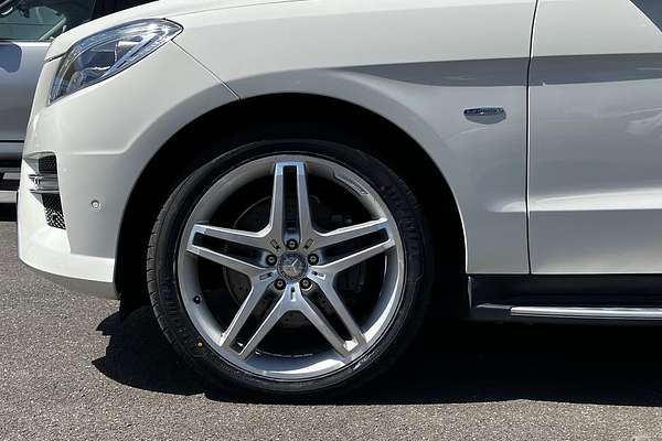 2012 Mercedes-Benz M-Class ML250 BlueTEC W166