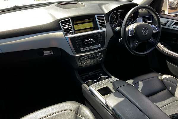 2012 Mercedes-Benz M-Class ML250 BlueTEC W166