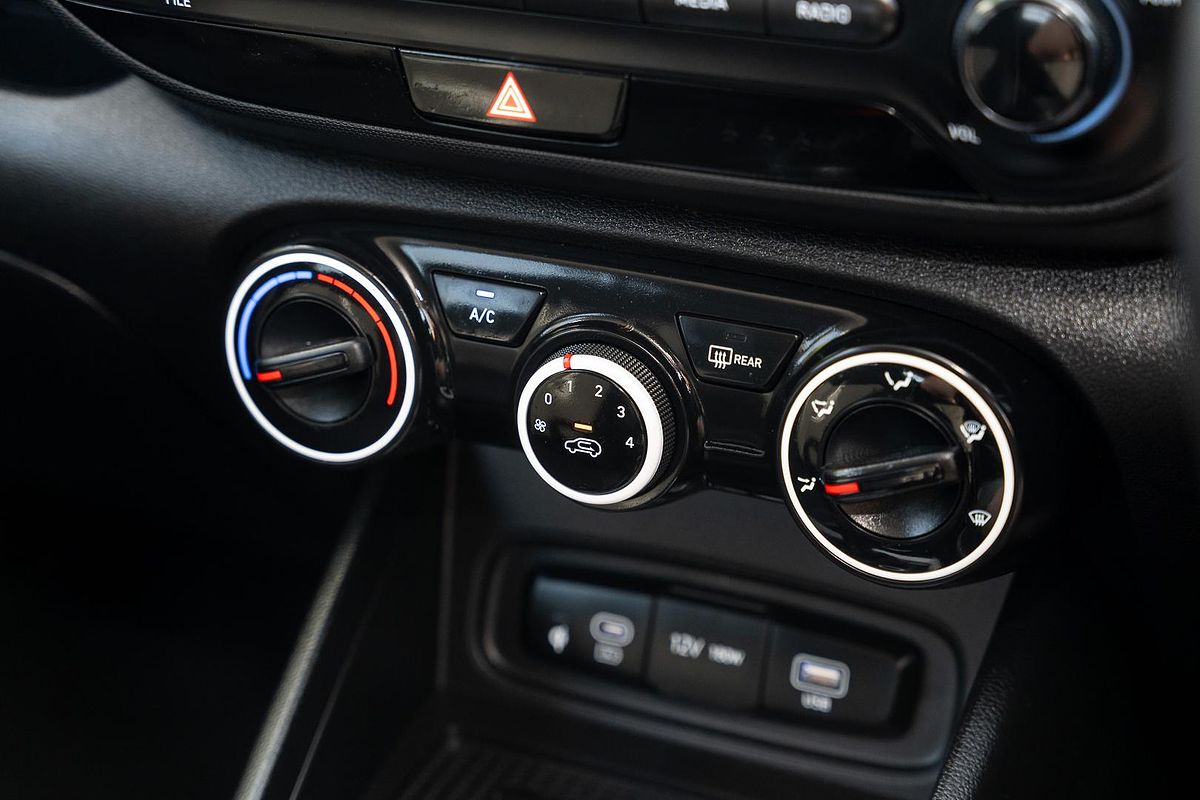 2024 Hyundai Venue Active QX.V5