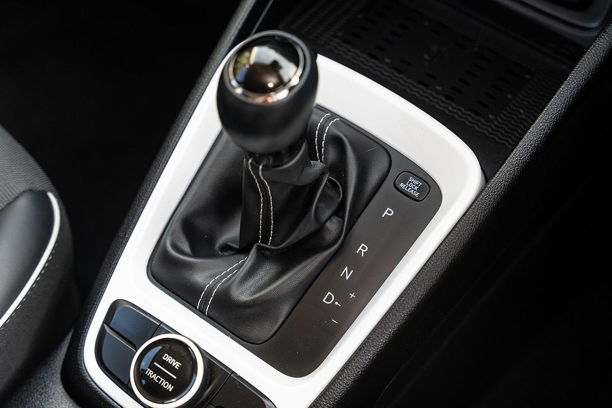 2024 Hyundai Venue Active QX.V5
