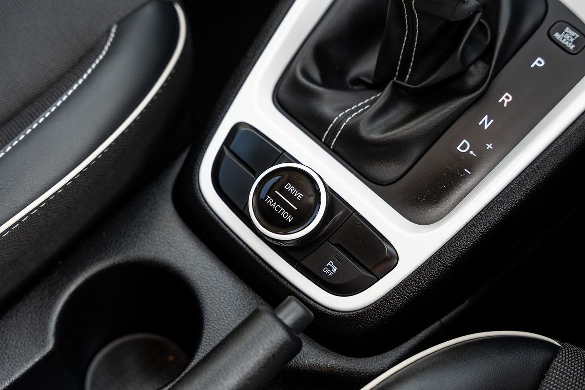 2024 Hyundai Venue Active QX.V5