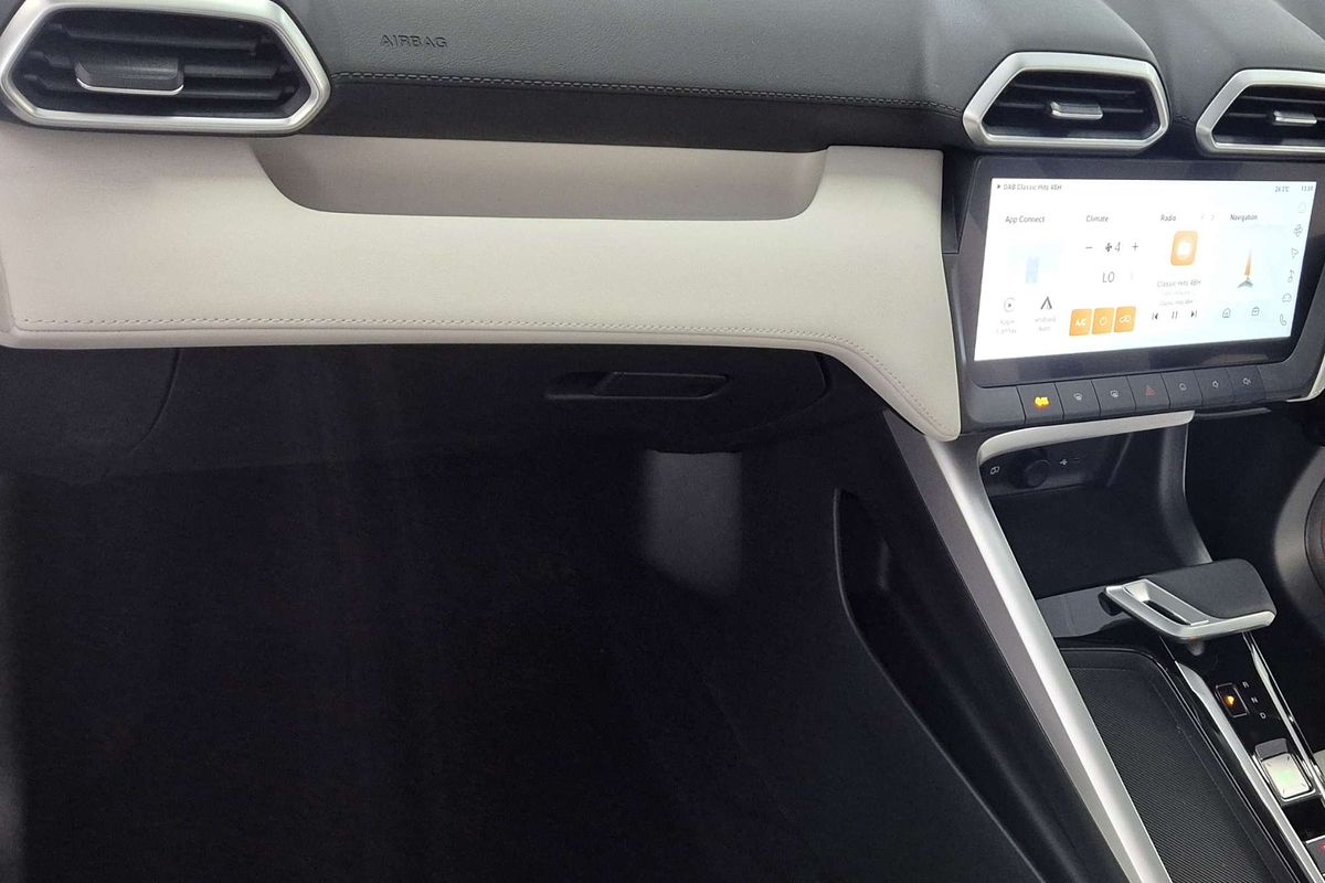 2024 MG ZS Essence Hybrid+ ZS32