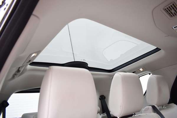 2021 Land Rover Discovery D300 HSE Series 5