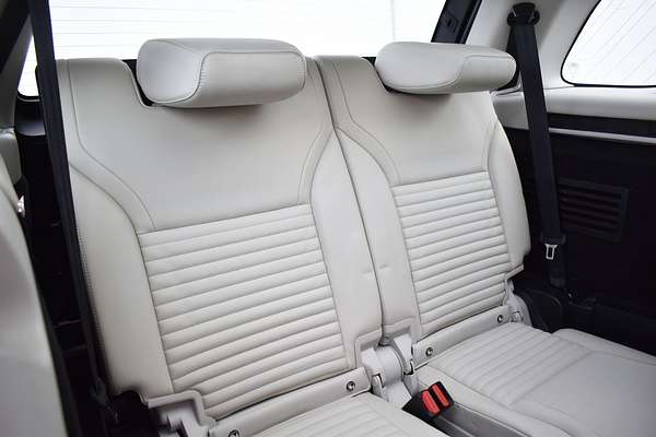2021 Land Rover Discovery D300 HSE Series 5