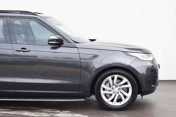 2021 Land Rover Discovery D300 HSE Series 5