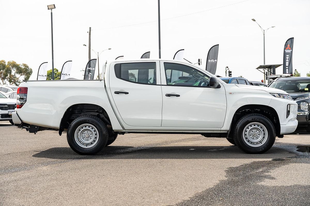 2021 Mitsubishi Triton GLX MR Rear Wheel Drive