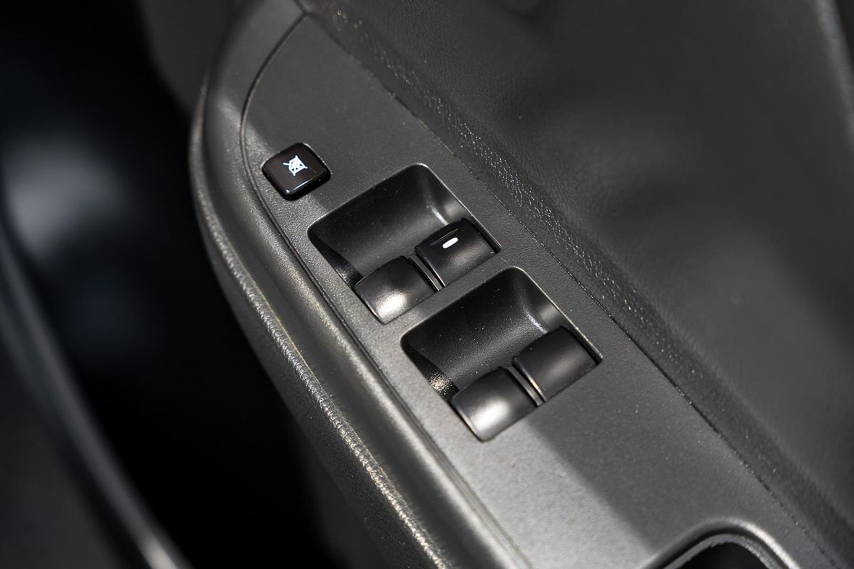 2021 Mitsubishi Triton GLX MR Rear Wheel Drive