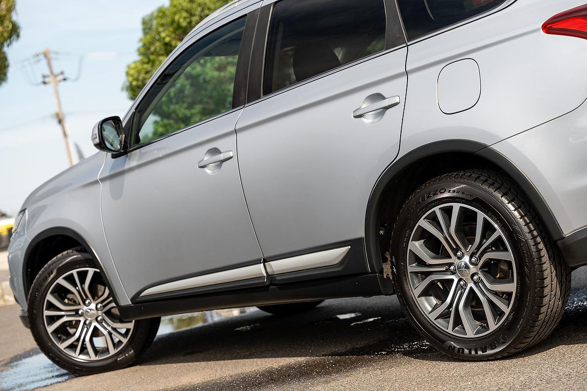2017 Mitsubishi Outlander LS ZK