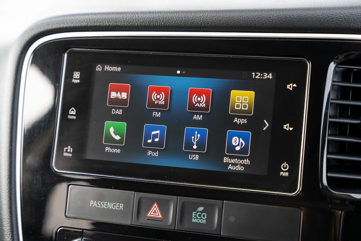 2017 Mitsubishi Outlander LS ZK