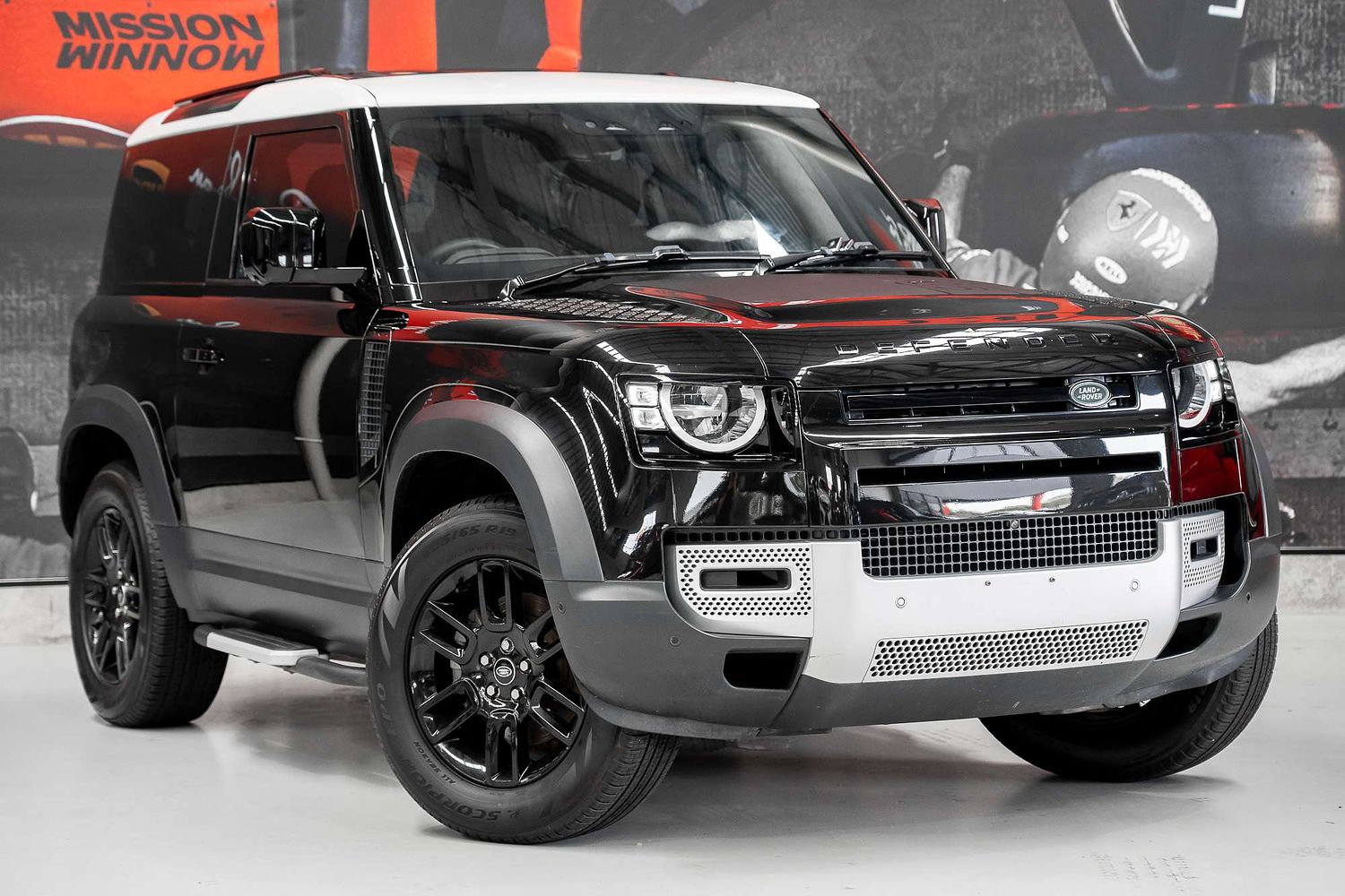 2021 Land Rover Defender 90 P300