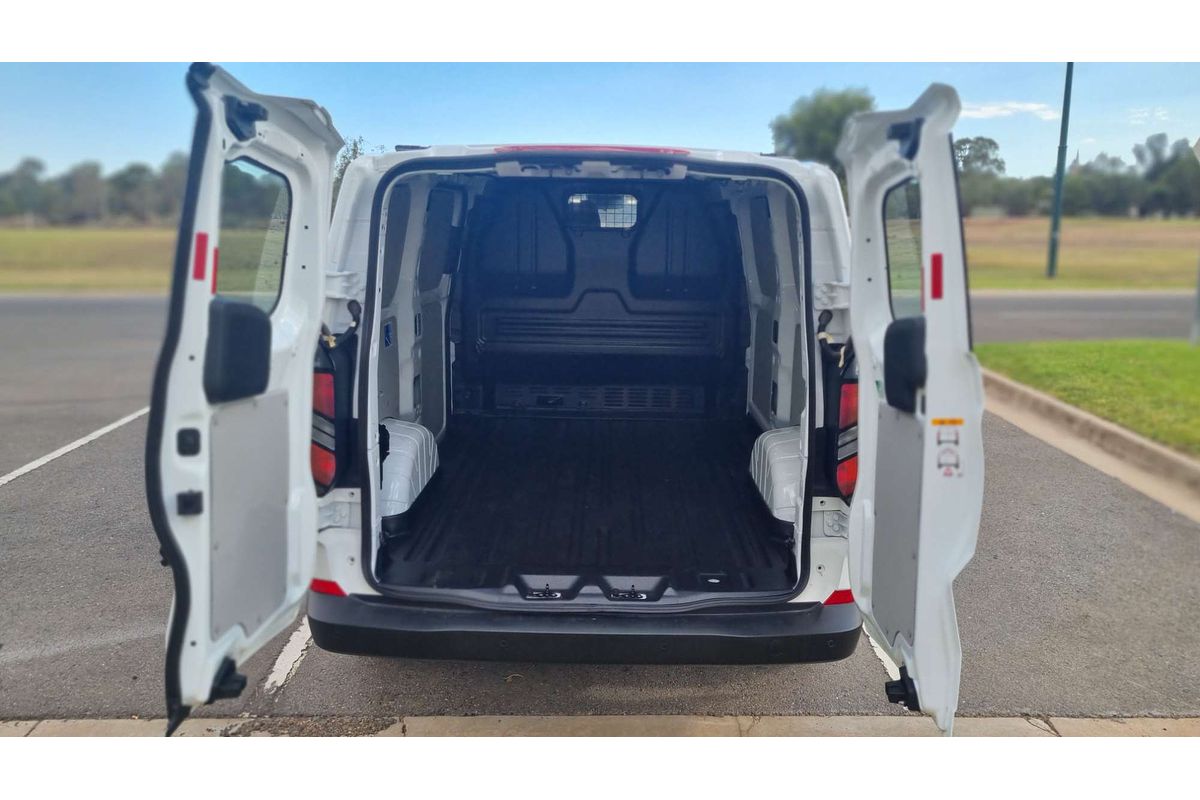 2024 Ford Transit Custom Trend SWB AV SWB