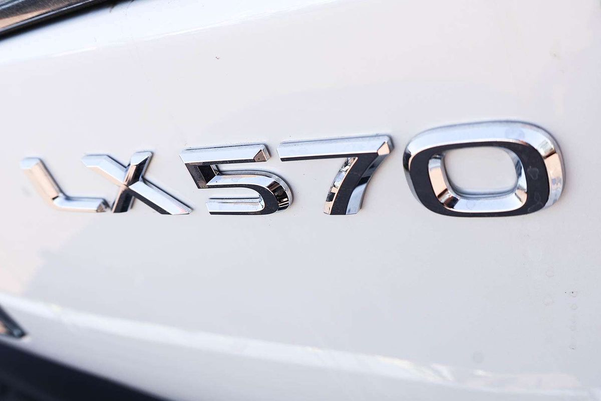 2014 Lexus LX LX570 URJ201R