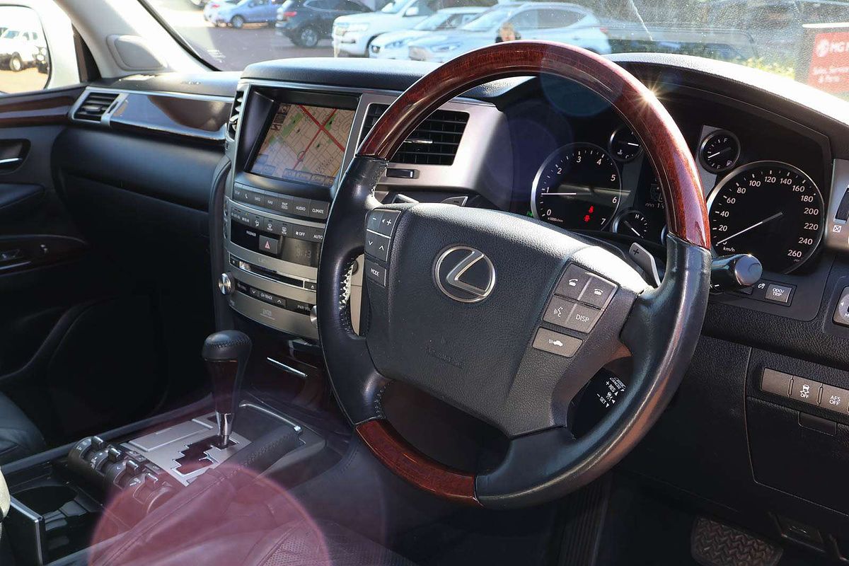 2014 Lexus LX LX570 URJ201R